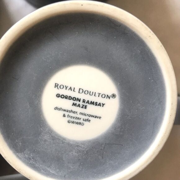 Royal Doulton Gordon Ramsay 4 Pc Set Coffee Cups Mugs Maze Gray 3 5/8” *No Chips - Picture 5 of 6